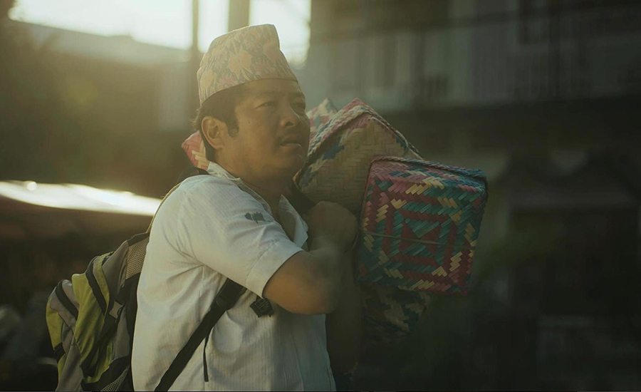 Gau Aaeko Bato
Nepali feature film