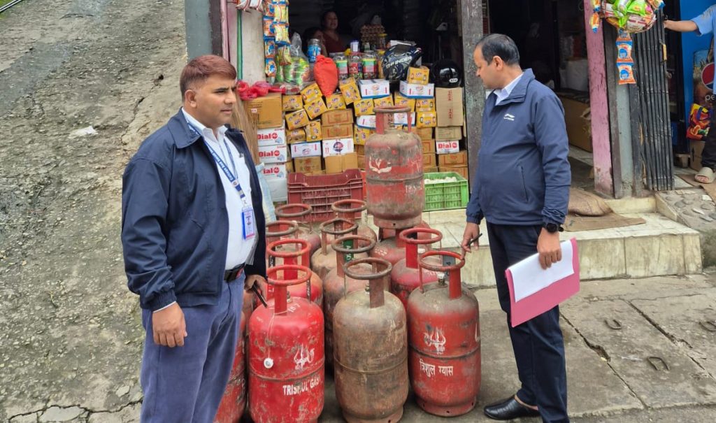 Market inspection launched in Gulmi amid LPG shortage