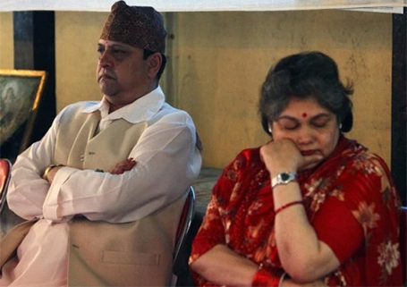 Gyanendra-and-Komal-Shasha.jpg