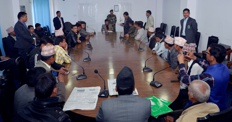 Bajhang folks ask PM Prachanda to help open Chainpur-Taklakot trade route, get assurance