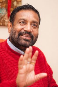 Nidhi: Elections on time, with participation of Morcha