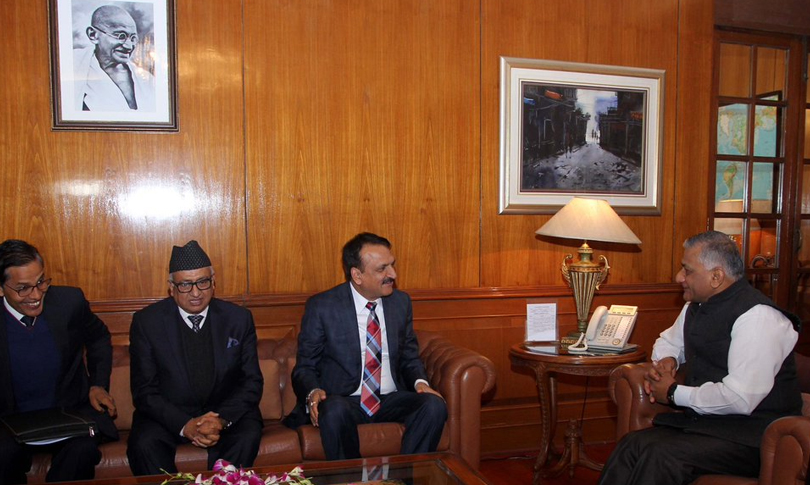 Foreign minister Mahat meets VK Singh in Delhi