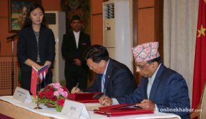 Nepal, China sign agreements on post-quake reconstruction, mining, investment