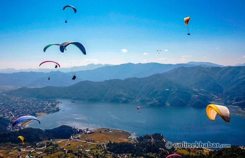 File: Paragliding above Phewa Lake, Pokhara paragliding safety