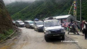Vehicular movement resumes along Hetaunda-Kathmandu road