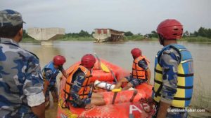 Rautahat boat capsize: Five still missing, 21 rescued