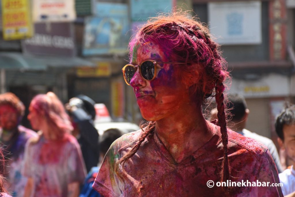 Holi colours and skin health: Risks and precautions