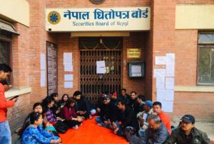 Investors stage protest at SEBON office, block staffers from working