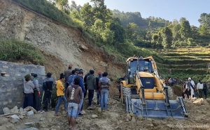 (Updated) Five killed in Kaski mud mound collapse