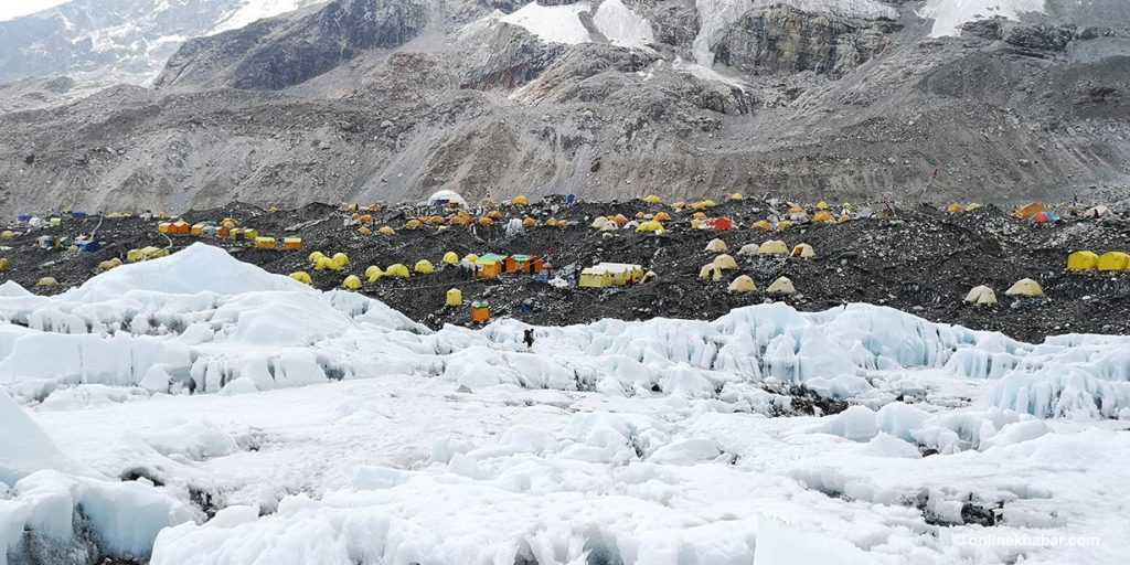 Everest-Base-Camp-Tents