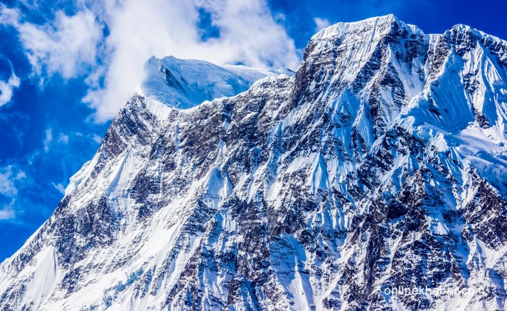 Mananga humde in annapurna circuit trek