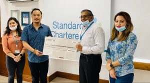 Standard Chartered Nepal donates Rs 5.8 mln to Pasang Lhamu Mountaineering Foundation