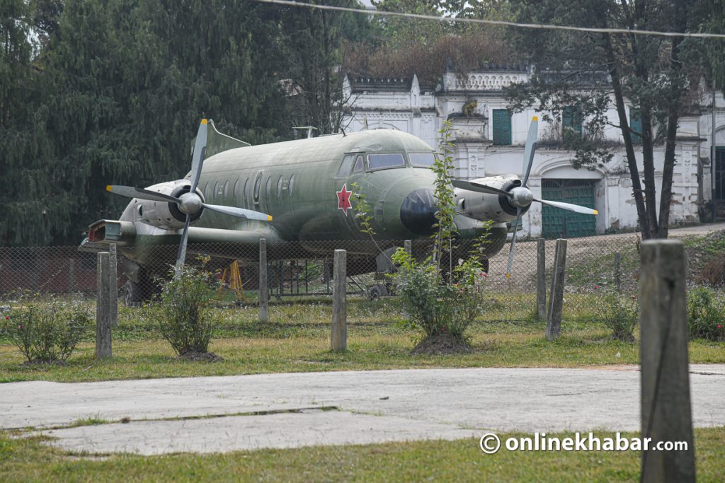 King-Birendra-Plane-in-Shree-Sadan-Narayanhiti-1-1024x683