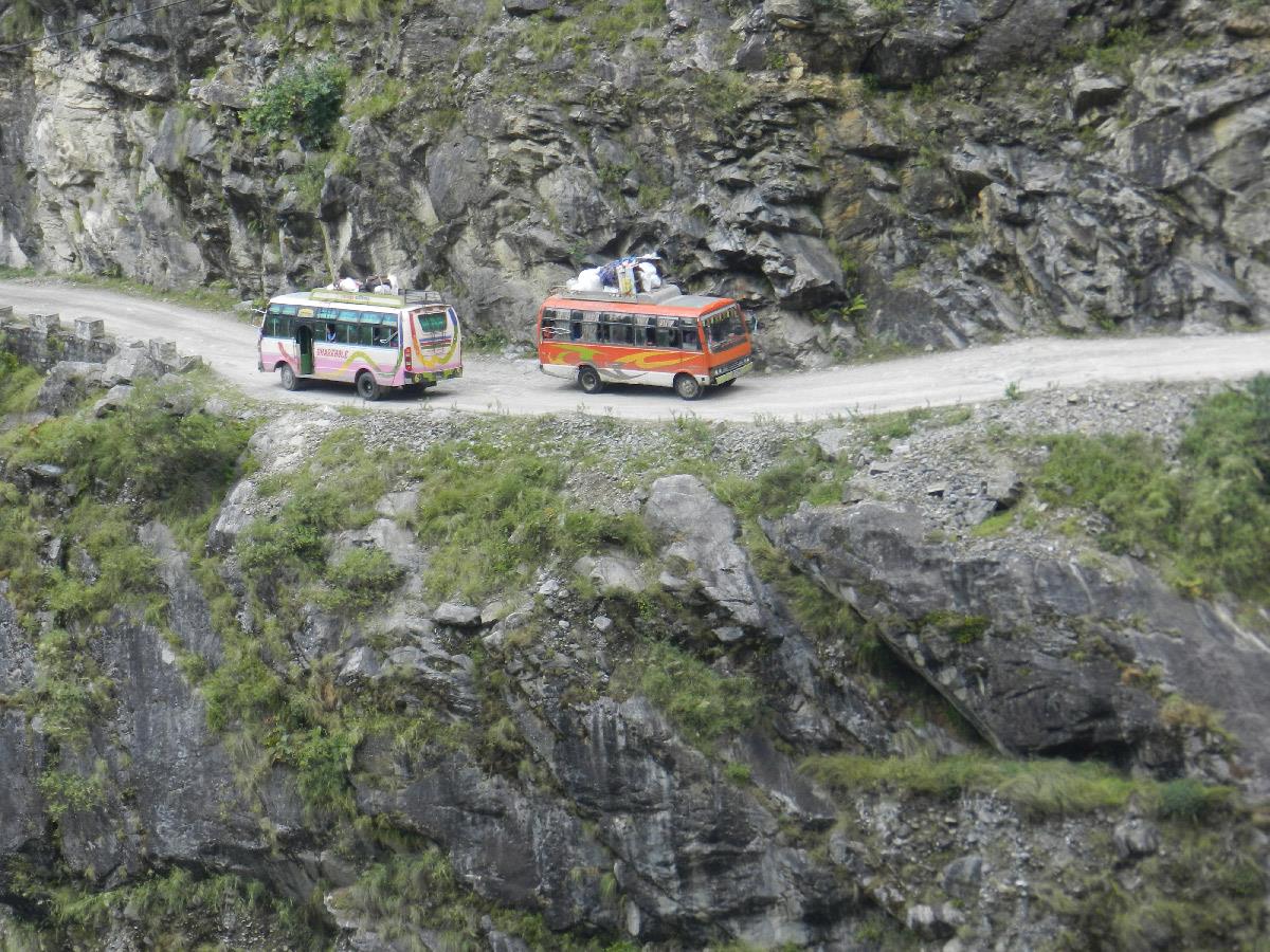 Beni-Jomsom road to be blocked 5 hrs every day for maintenance