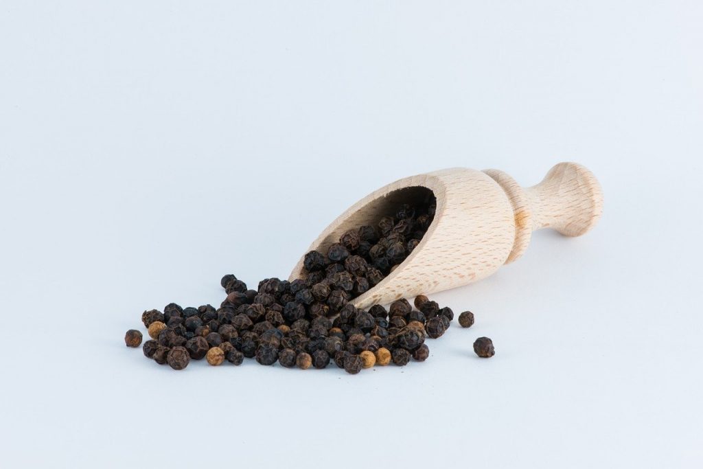 black-pepper-battisa powder
