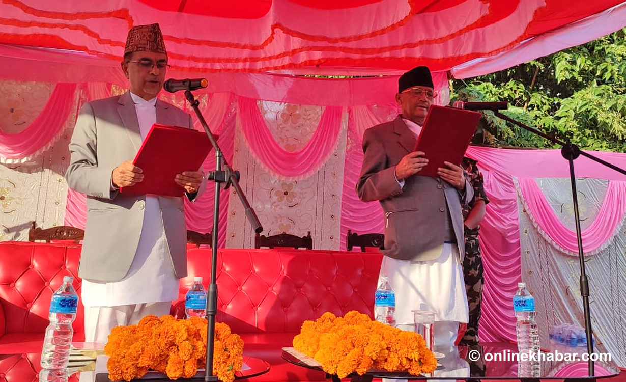 Bagmati Chief Minister Rajendra Pandey takes the oath of office and secrecy from Governor Yadav Chandra Sharma, in Hetaunda, on Thursday, October 28, 2021.
