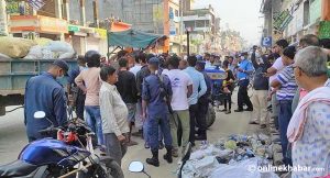 Janakpur ward chairs litter road outside the mayor’s house