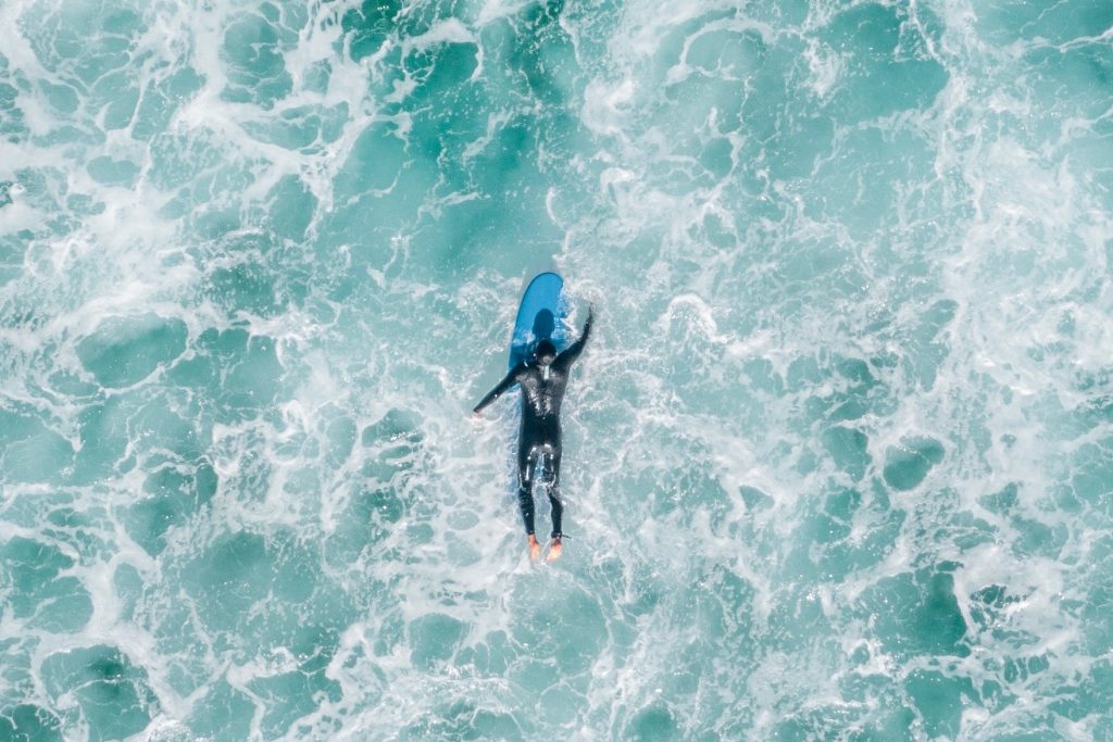 surfer in sea inertia