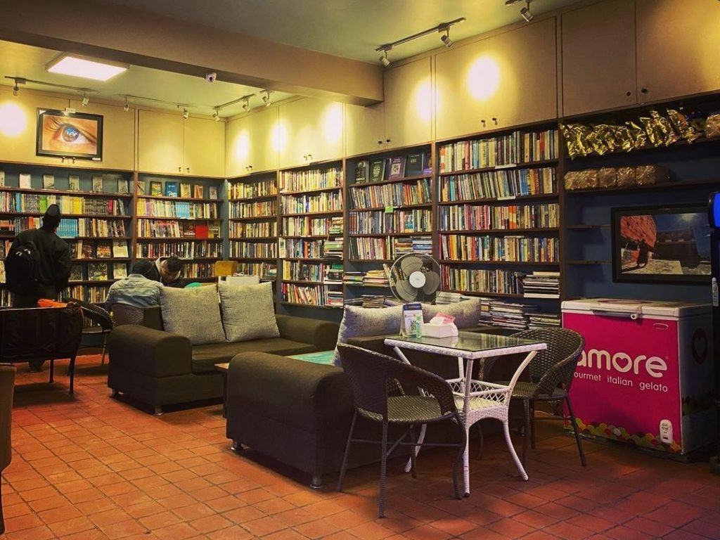 bodhi books and bakes coffee places in kathmandu with books