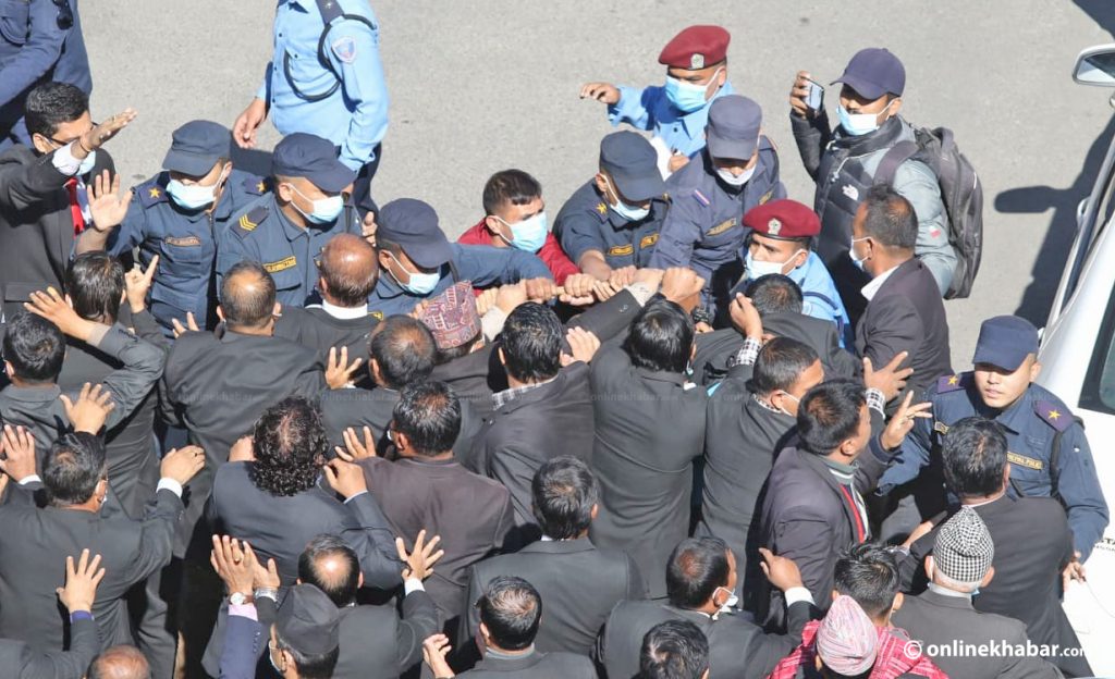 Supreme Court lawyers clash with police on Thursday, November 11, 2021.