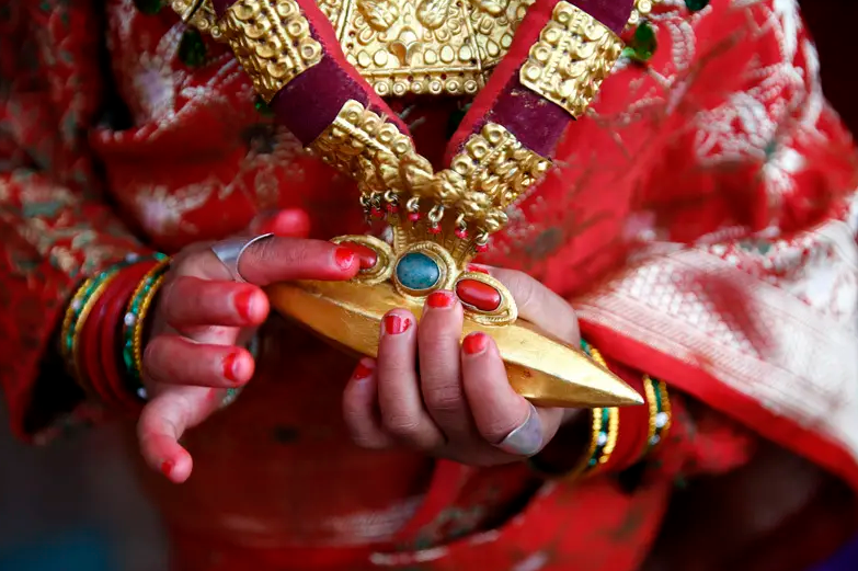 Tayo traditional newa jewellery items