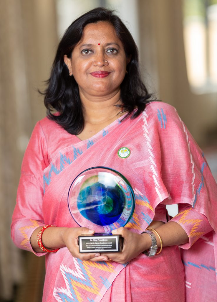 Tista Prasai Joshi after receiving the OWSD award
