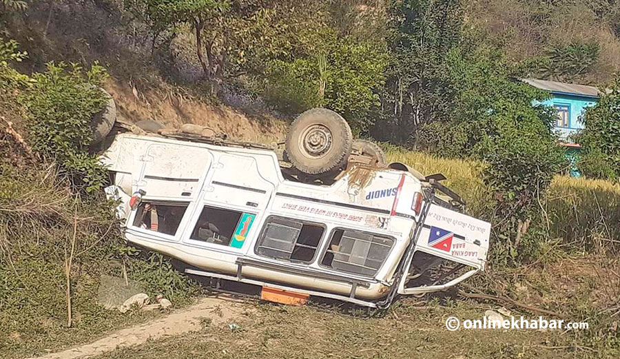 An SUV fell off the road, killing one teenage boy on the spot, in Sharada municipality, Salyan, on Tuesday, April 5, 2022.