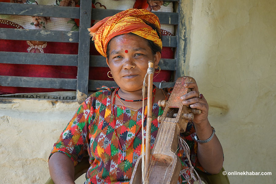 Buddhisara Gandarva of Baluwatar, Surkhet, with her sarangi.