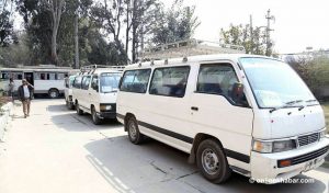 Govt planning to allow old public vehicles to ply roads