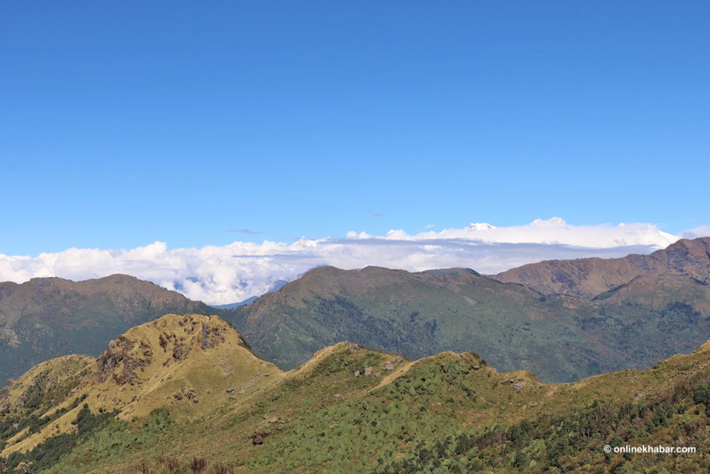 Views along the Mundhum trail 