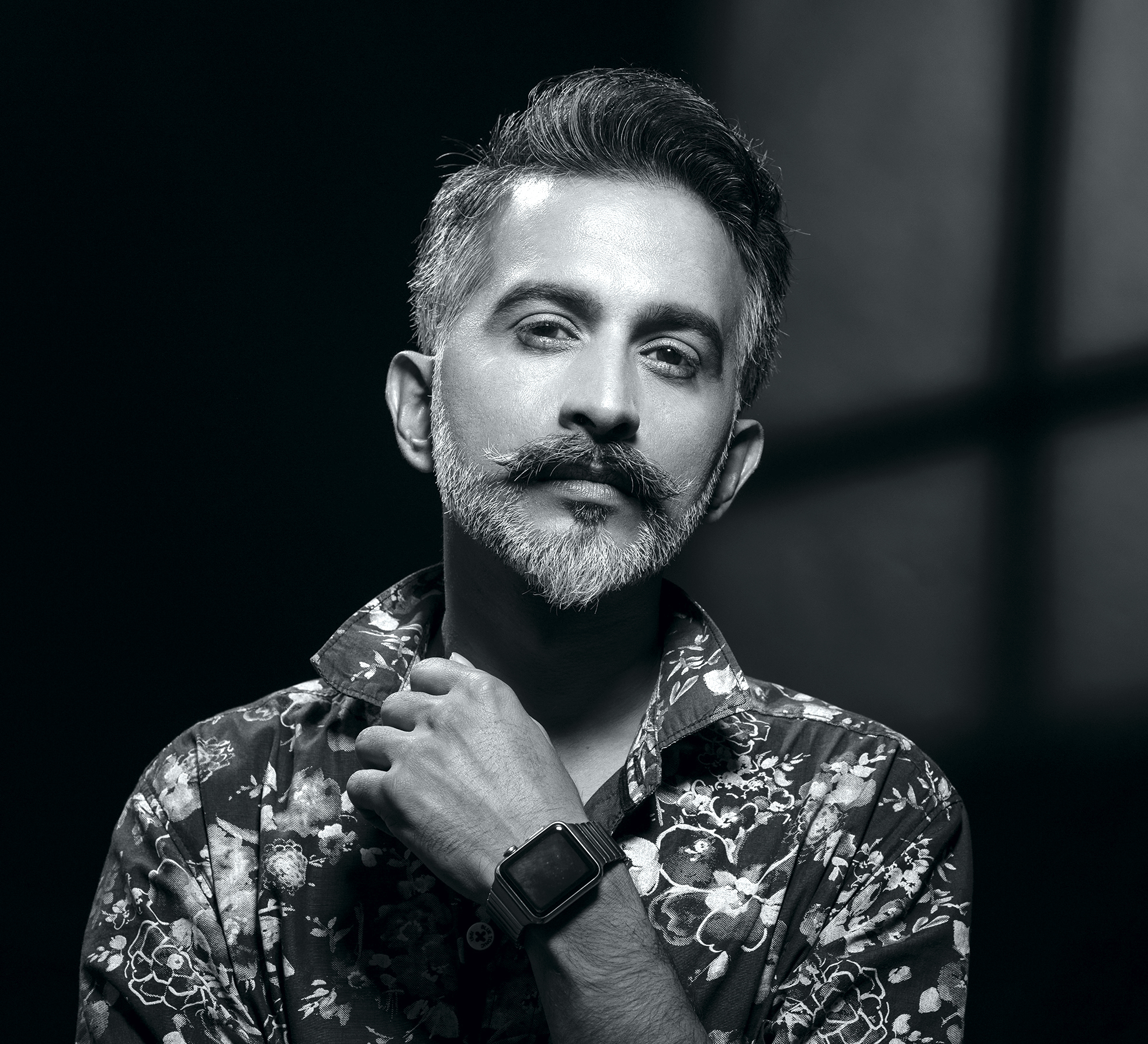 Gautam Dhimal wins International Photography Award - OnlineKhabar