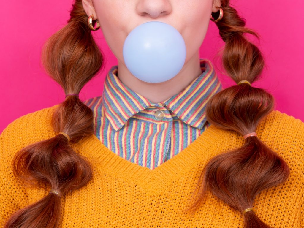 girl chewing gum