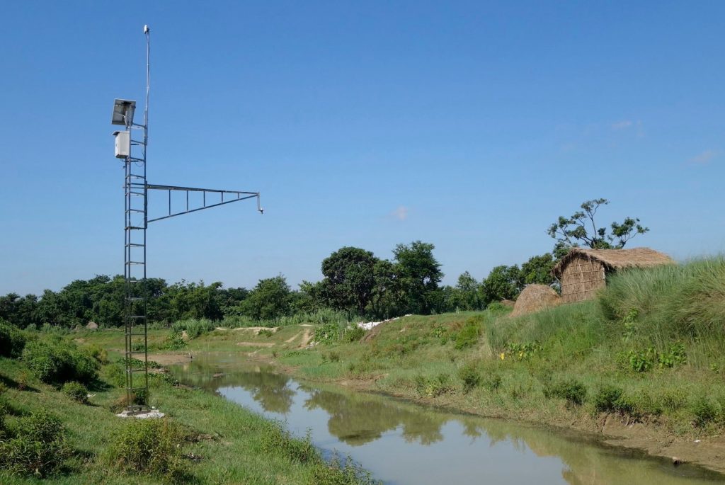 A water-level sensor installed on the Raato river in the village of Shrikhandi Bhittha, Bihar, India, as a part of the community-led flood early warning system. Photo: ICIMOD