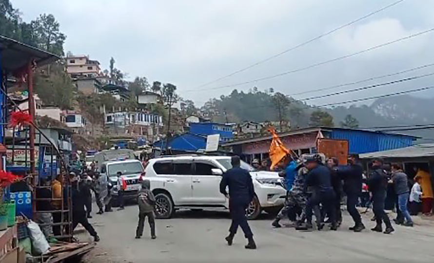 The vehicle of Koshi Chief Minister Hikmat Kumar Karki is targeted by vandals in Okhaldhunga, on Monday, March 20, 2023. 