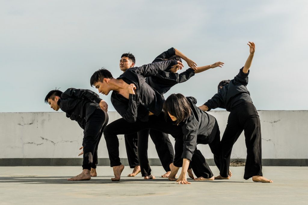 Dance crews in Nepal Photo: Pexels
