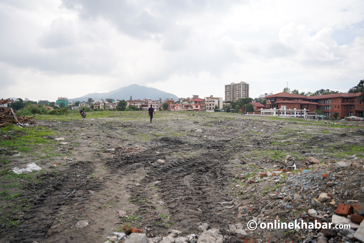 Interim order prevents immediate vacating of Bhatbhateni building on Lalita Niwas land