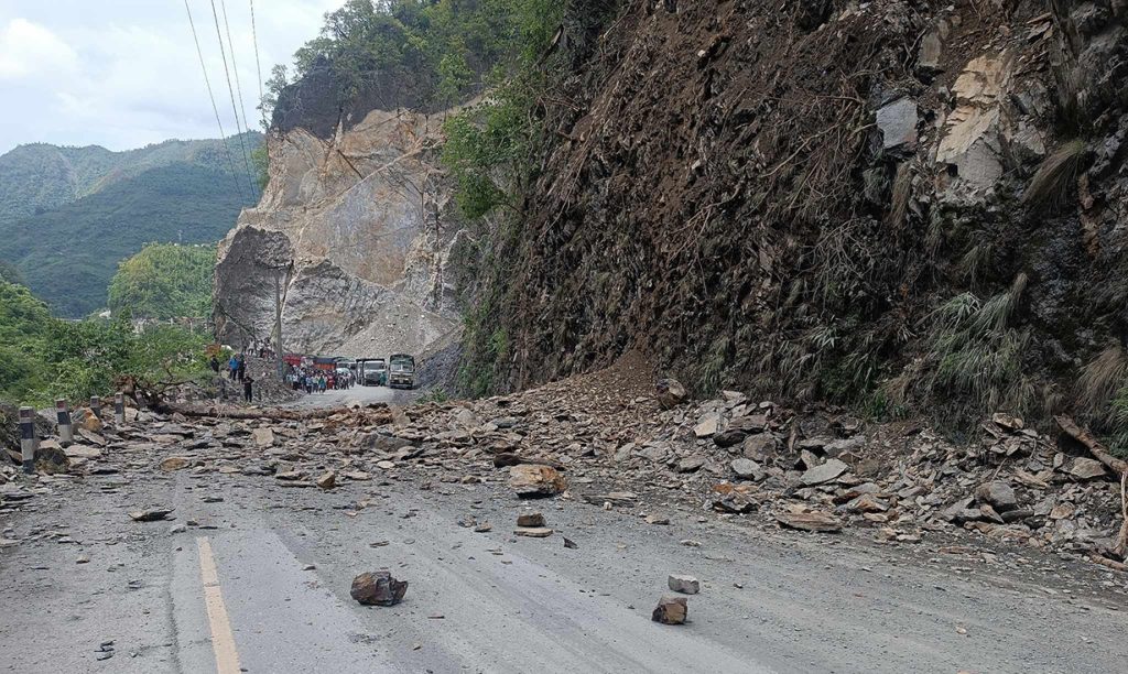 Landslide disrupts Narayangadh-Muglin road again
