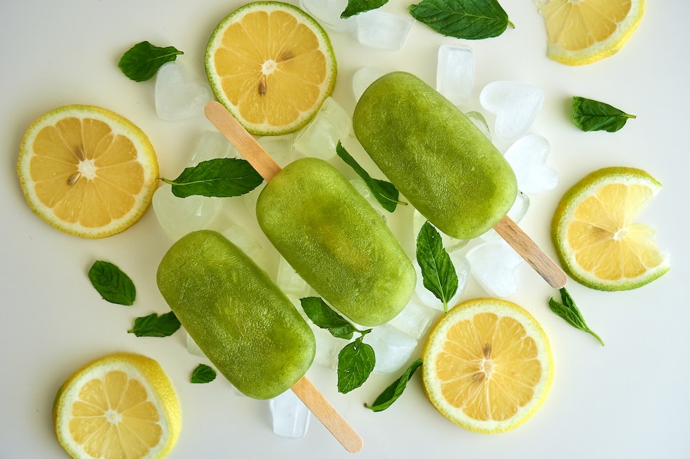 summer snacks_popsicles at home