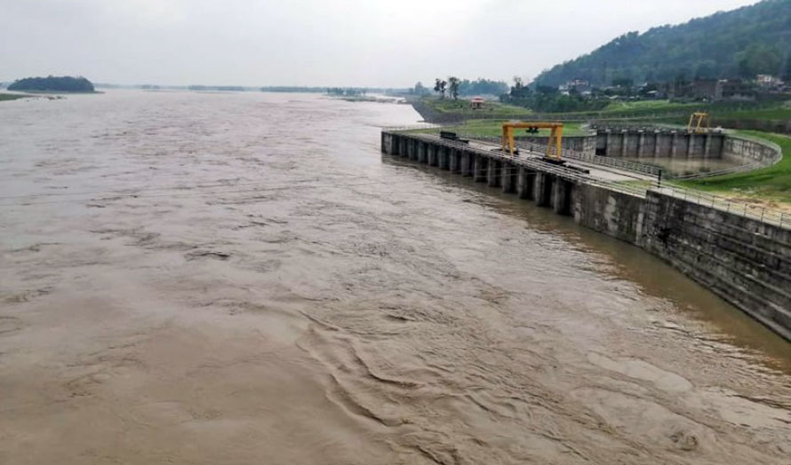 Locals on high alert as Karnali flood risk escalates