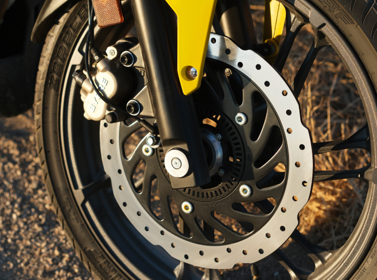 Brakes and wheels of the Hero Karizma XMR. Photo: Hero motorcorp