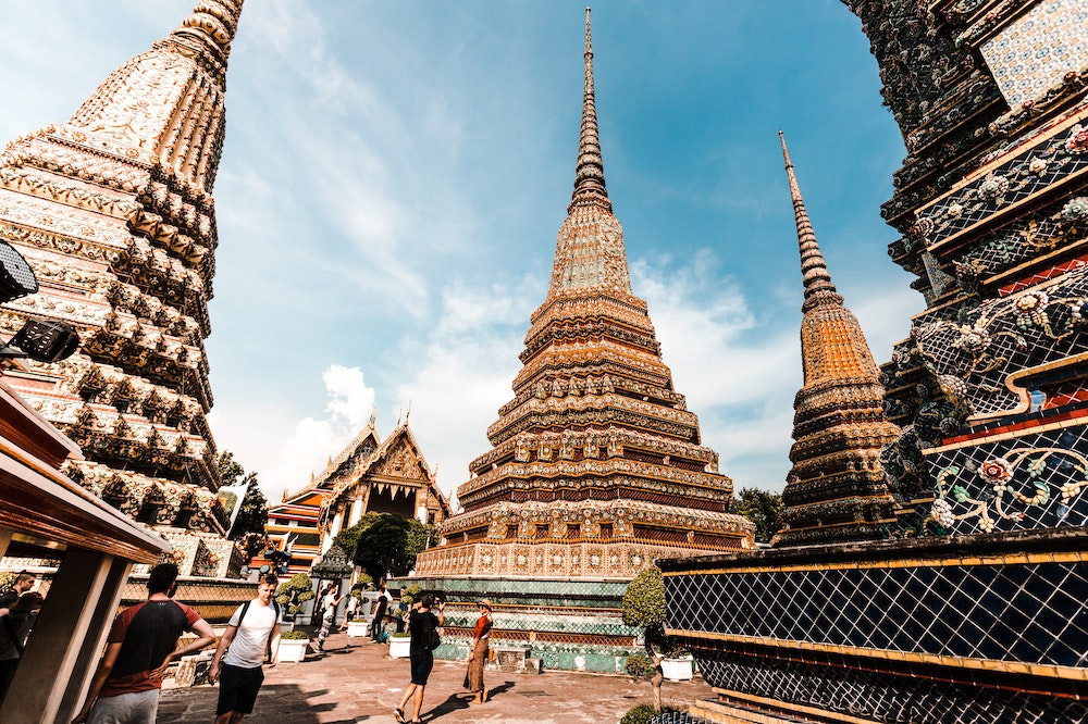 trip with friends Krung Thep Maha Nakhon in Thailand. Photo: Pexels/ Javon Swaby