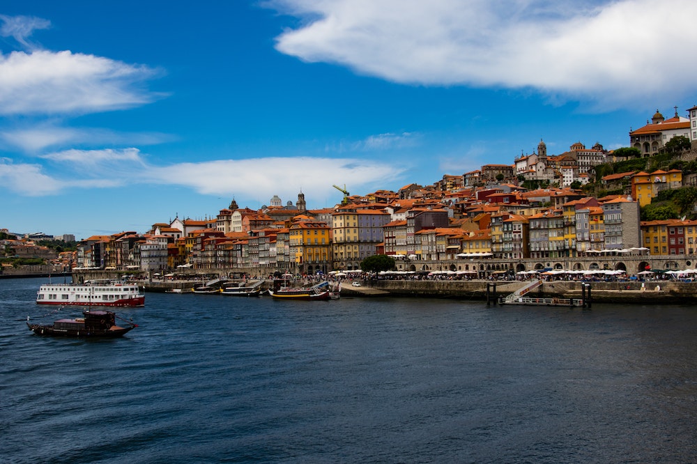 Porto coastline in Portugal. Photo: Pexels/ Magda Ehlers