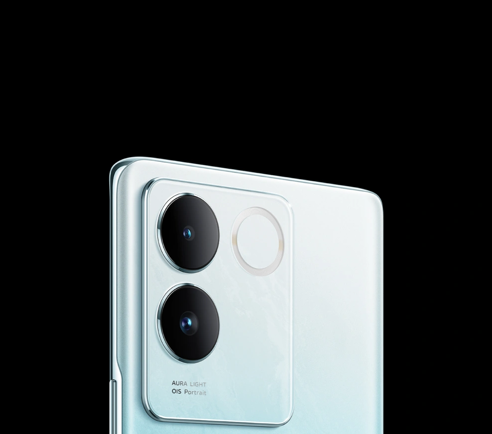 iQOO Z7 Pro rear camera. Photo: iQOO India