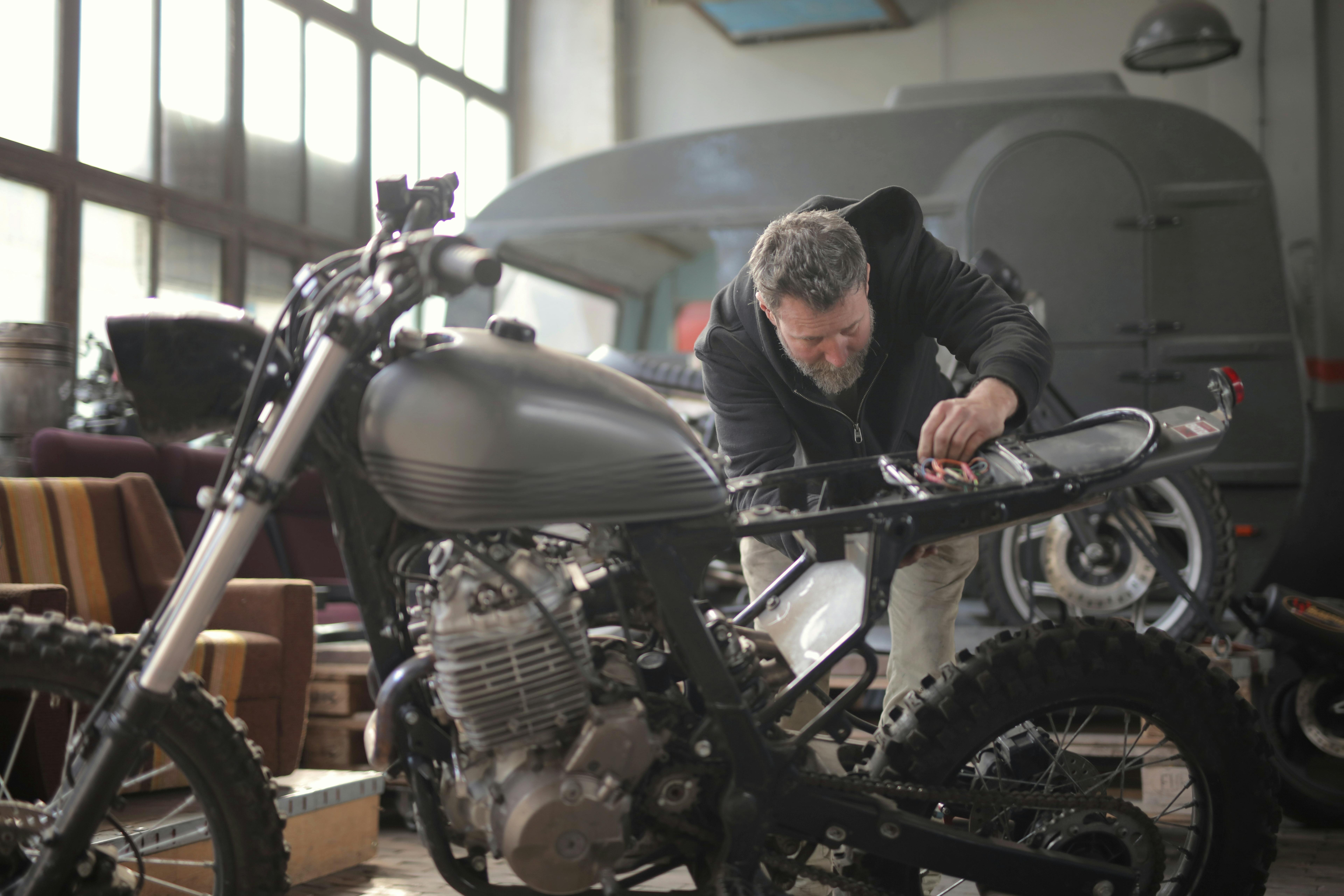 Representational image of motorcycle servicing. Photo: Pexels/ Andrea Piacquadio