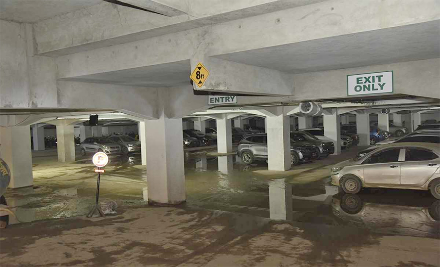 Dharahara parking