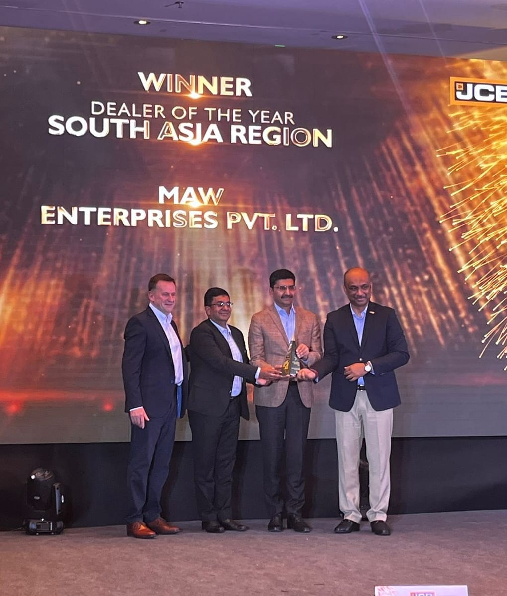 MAW – JCB wins Best South Asia Region Dealer Award for 2023