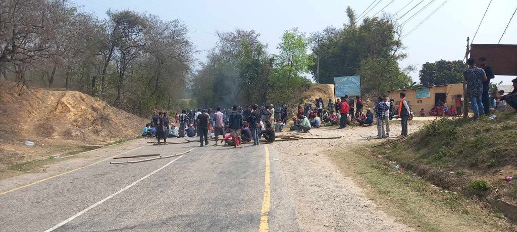 Highway blocked in Dang after 2 people died in a bus collision