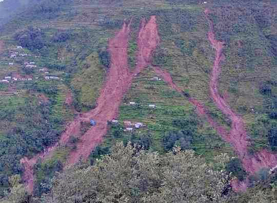 Doramba landslide: six killed, four go missing