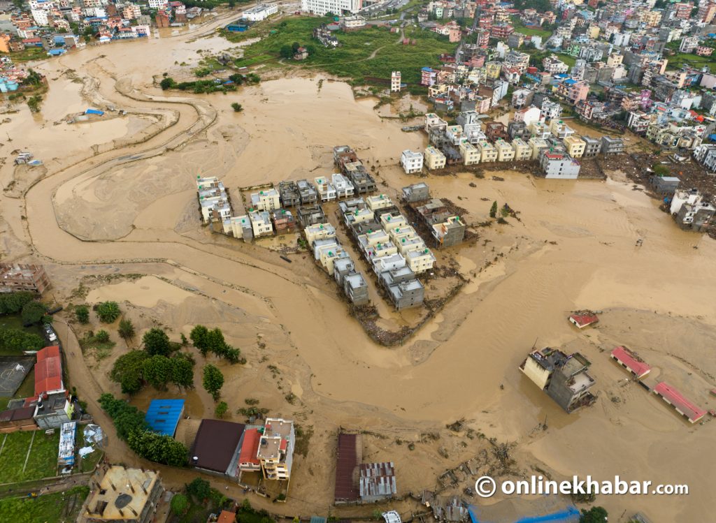 Death toll from floods and landslides reaches 132