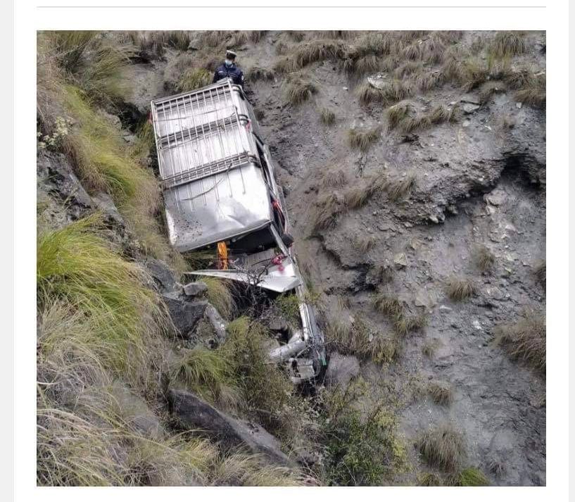 Jeep after a fall in Dolpa. Photo: Sushil Raj Giri
